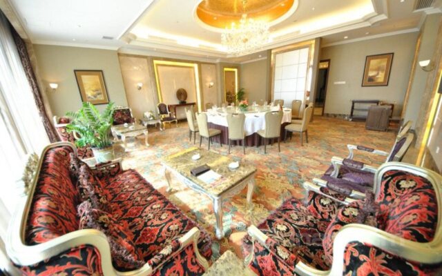 Qingyuan International Hotel