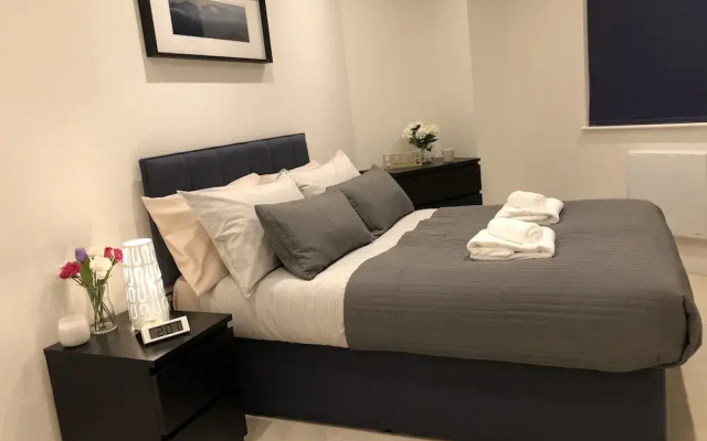 Modern Apartment By Creatick