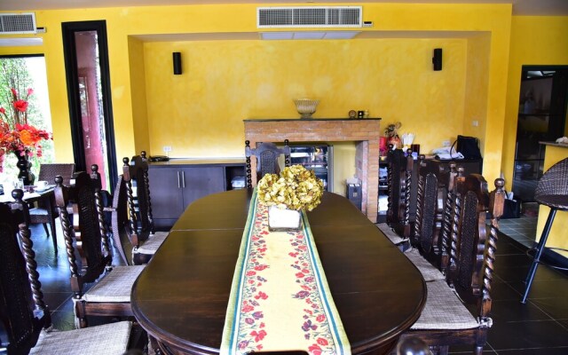 Baan Khun Ying Retreat
