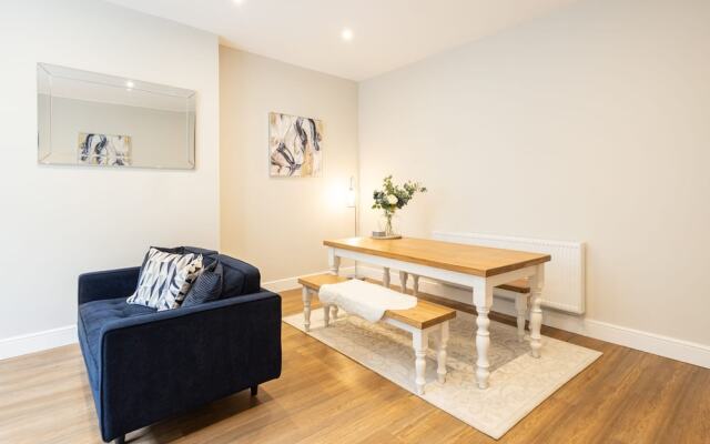 Host Stay South Street House