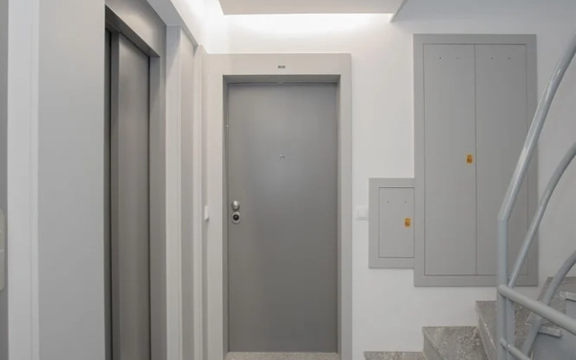 Liiiving-Luxury River View Apartment VII