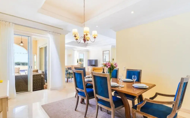 Villa Monte Rei Golf