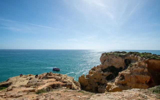 102 Hibiscus Monte Dourado