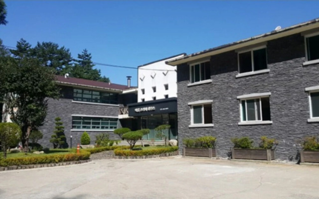 Inje Baekdam Sky House Pension