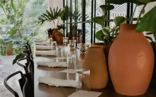 Sendero Hotel