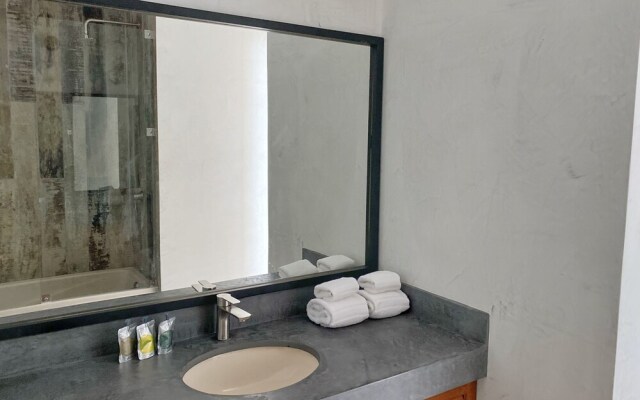 Industrial 3BR With OCEAN View