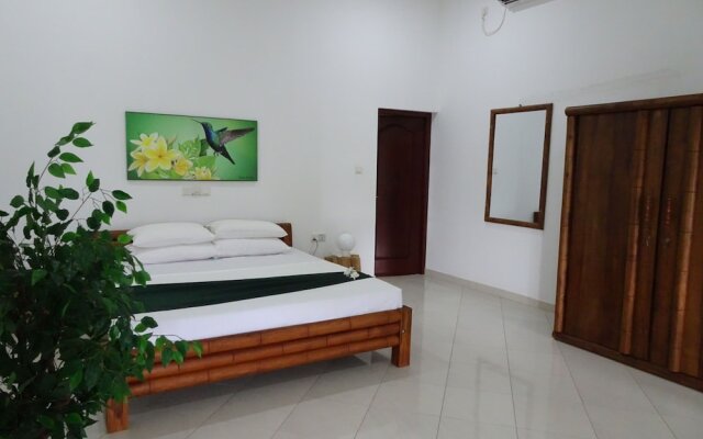 Moragalla Beach Home Guesthouse (Newly opened hotel)