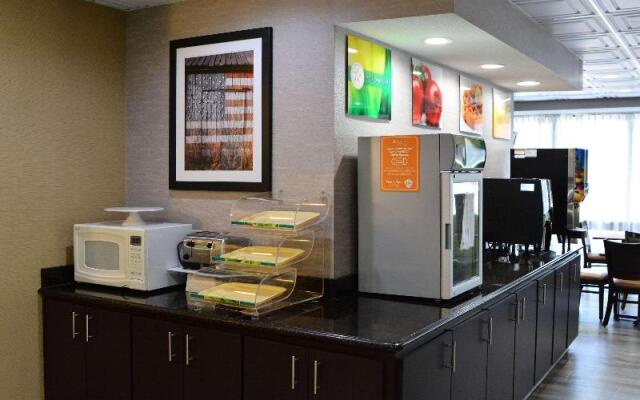 Quality Inn Union Us Hwy 176