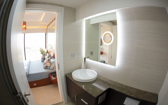 Coventina Lake Suites