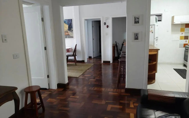 90m NO CORAÇÃO DE CURITIBA 2 quartos