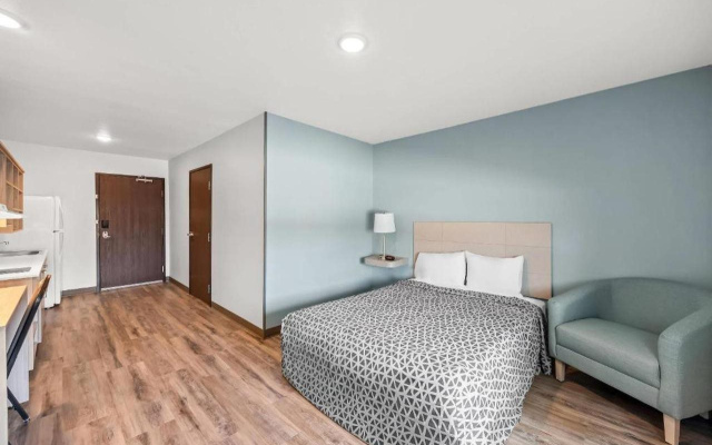 WoodSpring Suites Jackson Hub City