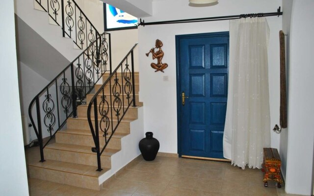 Villa Layla by Amy Villas