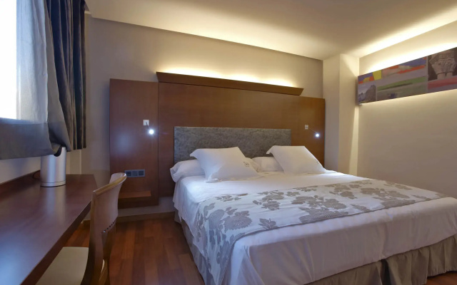 Hotel Sancho Abarca Petit SPA