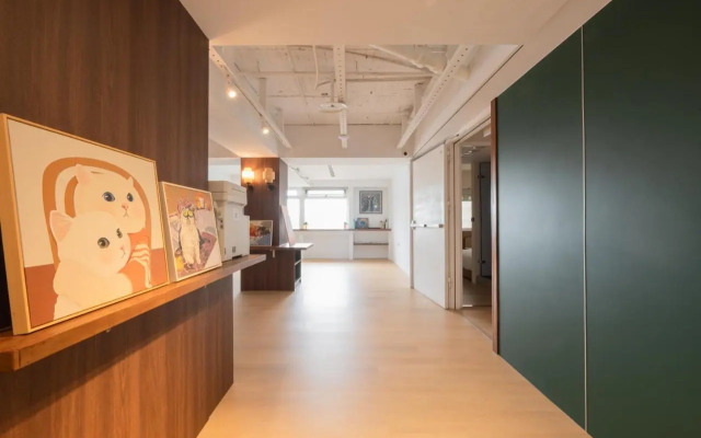 Apartment 10F
