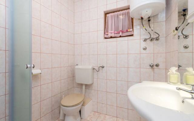 Stunning Home in Povljana With Wifi and 1 Bedrooms