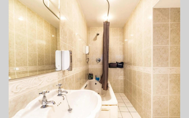 Paddington House Hotel