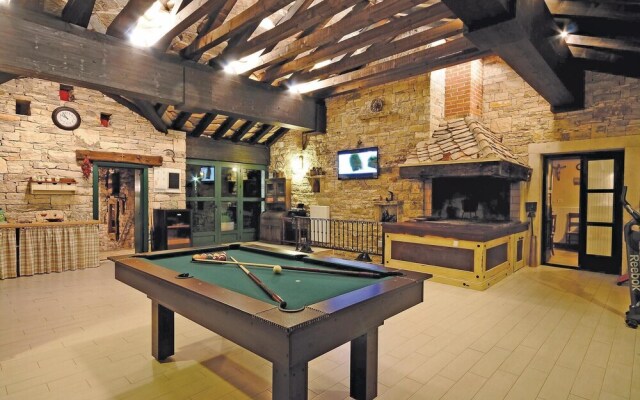 Nice Home in Lisicic With Wifi and 3 Bedrooms