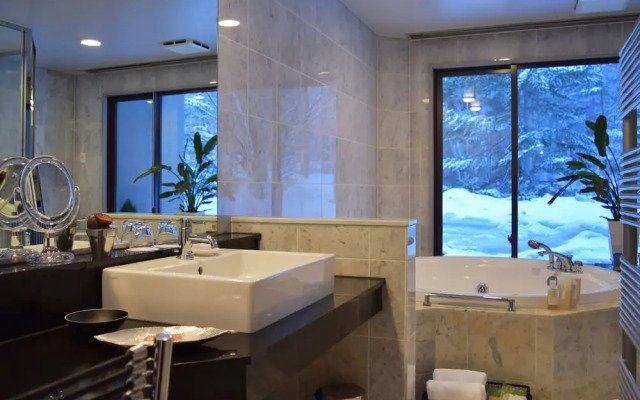 Hakuba Resort Hotel La Neige Higashikan