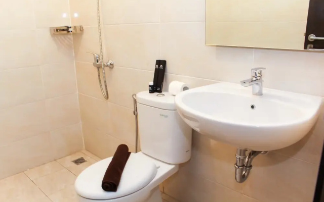 Comfortable 2Br Apartment At Mustika Golf Residence