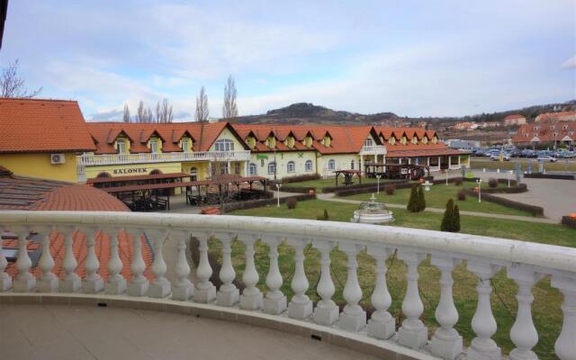 Hotel Zámecek Mikulov