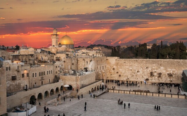 Litov Kotel Hotel - A Jewish Orthodox Hotel