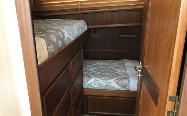 Southern Comfort Yacht