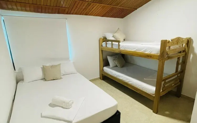 Hotel Tamaca House