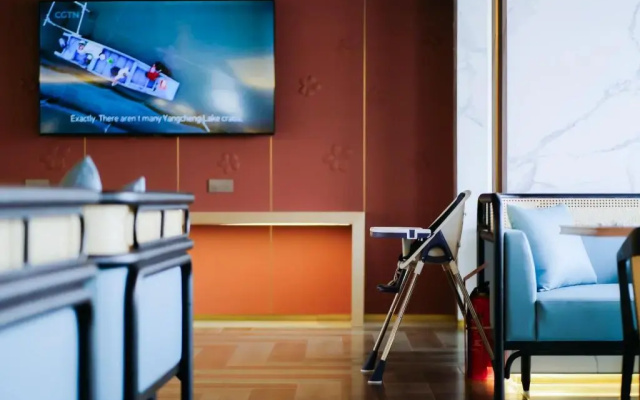 Ramada By Wyndham Vientiane Central