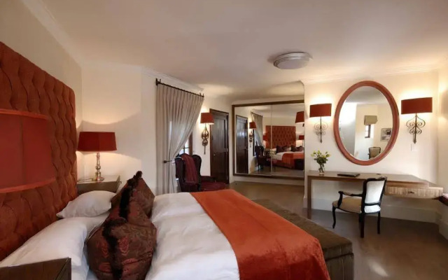 Heinitzburg Boutique Hotel