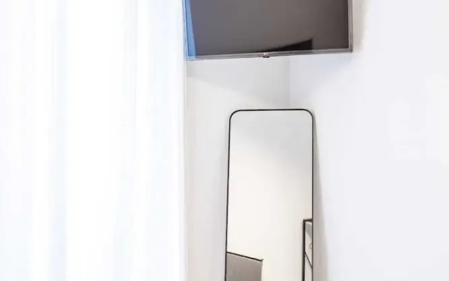 Thelos Apartment