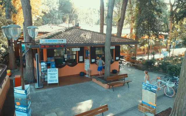 Bungalow in Po Delta Park With Beach Access