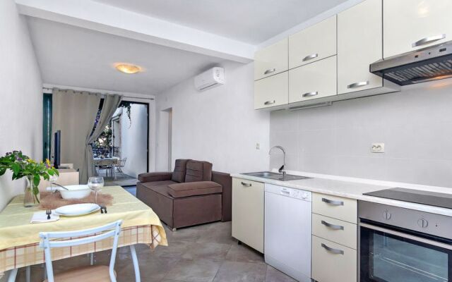 Apartment Rubin Hvar/Pokrivenik 22733