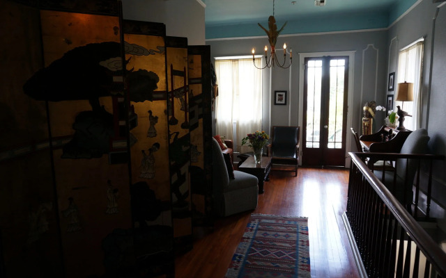 Balcony Guest House
