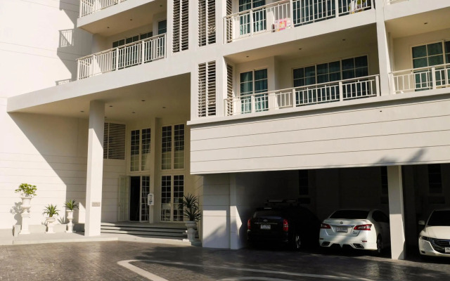 Summer Huahin Two Bedroom No'219