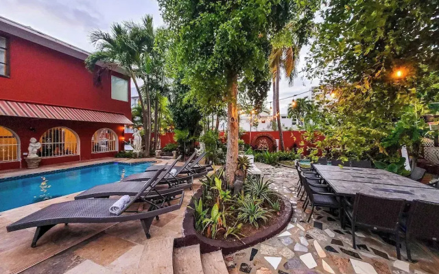 Luxurious San Juan Villa w/ Pool - Walk to Beach!