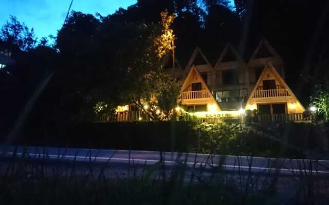 Elasya Bungalov