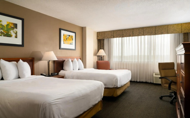 MCM Eleganté Hotel & Conference Center Beaumont