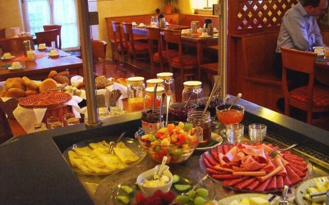 Hotel Schwarzacher Hof