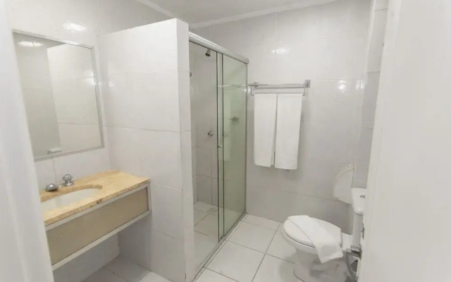 Fast 10 City Hotel