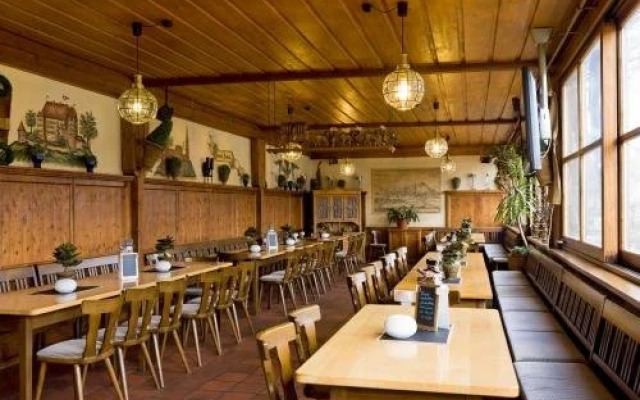 Gasthof Hotel "Zur Insel"