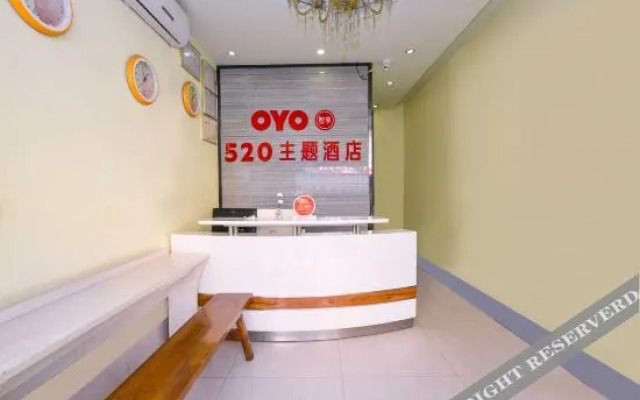 520 Theme Hotel (Xiuling Road, East Gate of Guangxi University)