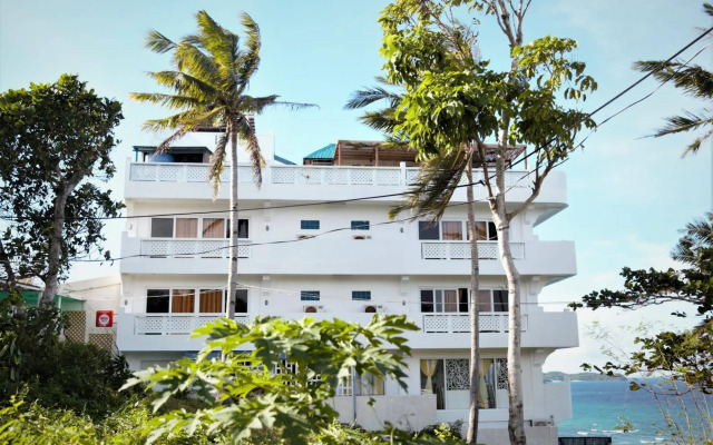 East Ocean Adventure Suites