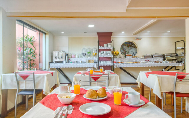 Oscar Hotel