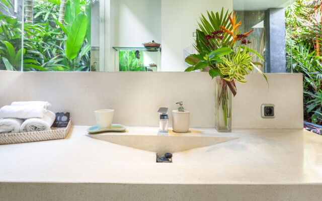 2BR Villa Alice Dua in Seminyak