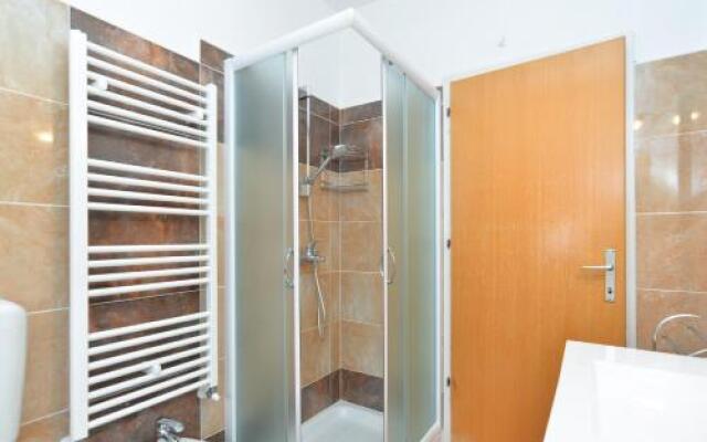 Apartment & Room Tanja 1552