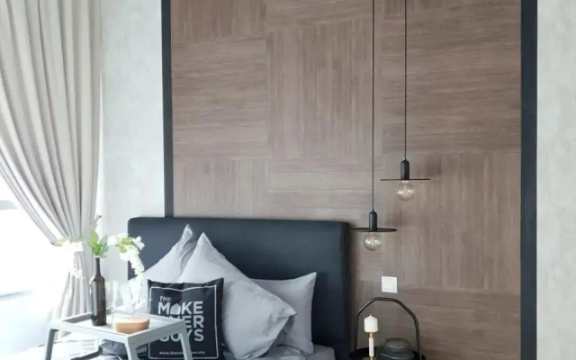 Stylish & Cozy 2BR Apt at Arte Plus, FREE Parking