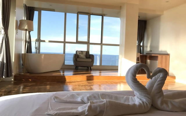 East Ocean Adventure Suites
