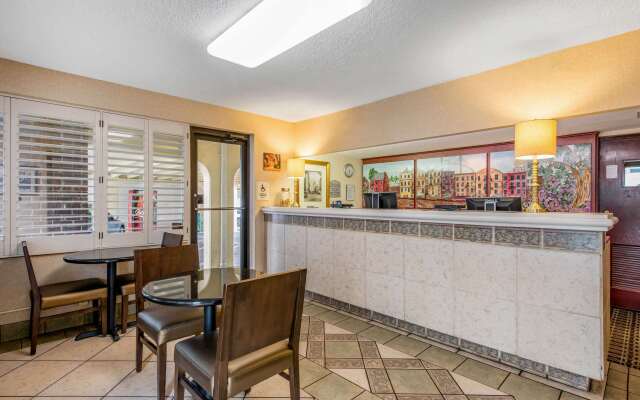 Quality Inn Savannah Historic District