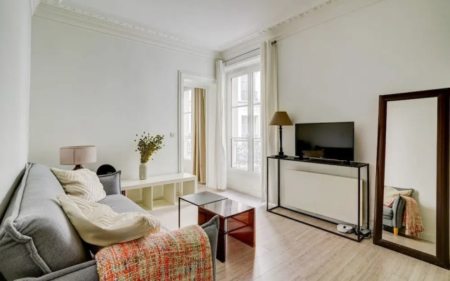 Secret Maillot Charming 1 Bed Apt in Paris