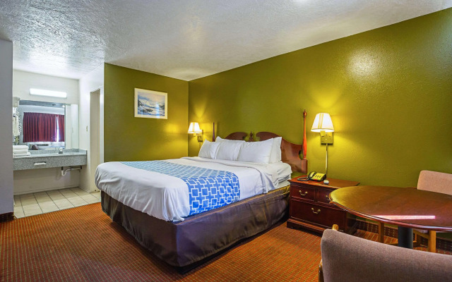 Rodeway Inn